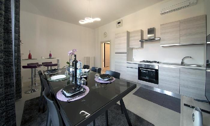 Triumvirato Rooms โบโลญญา ภายนอก รูปภาพ
