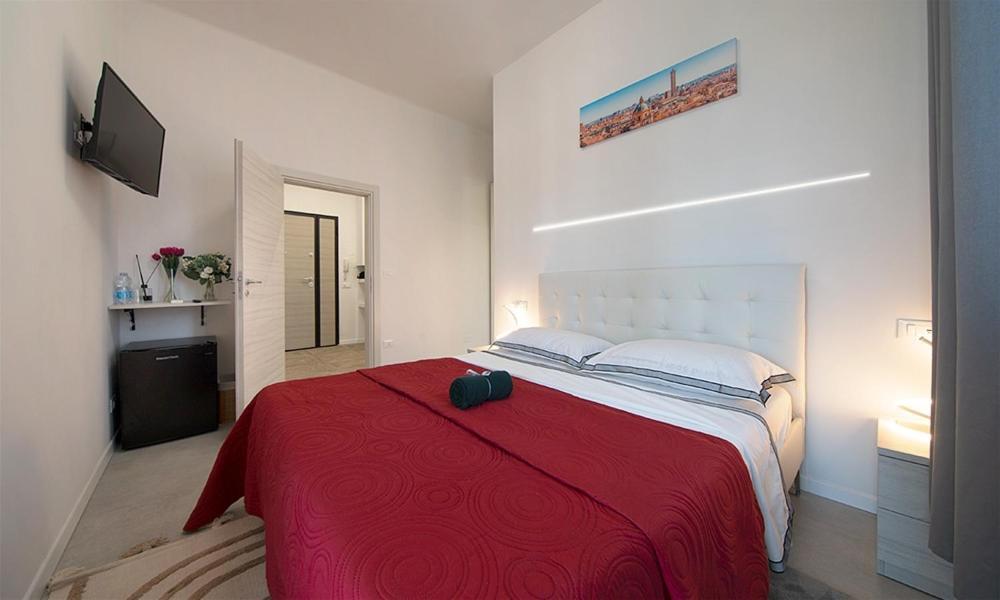 Triumvirato Rooms โบโลญญา ภายนอก รูปภาพ